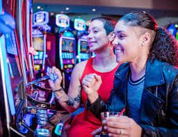 Philippines users accessing helpwin sports betting on smartphones